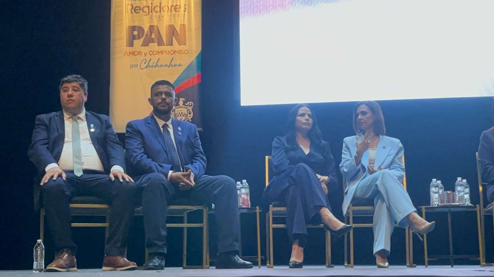Presentan Regidores del PAN 2do Informe de Actividades