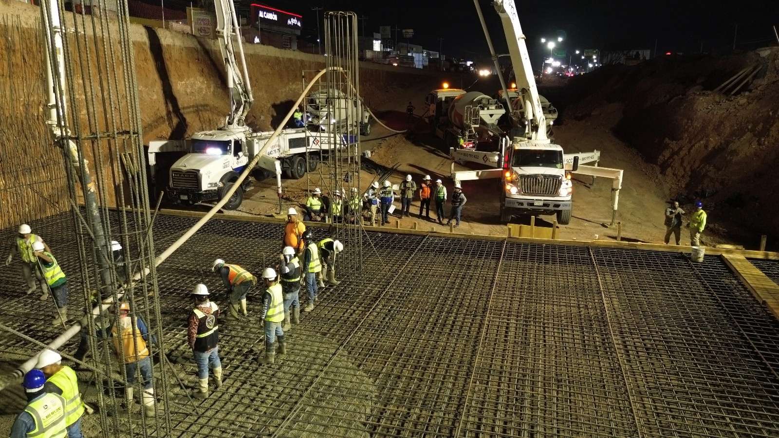 Aceleran trabajos nocturnos en paso inferior Los Arcos