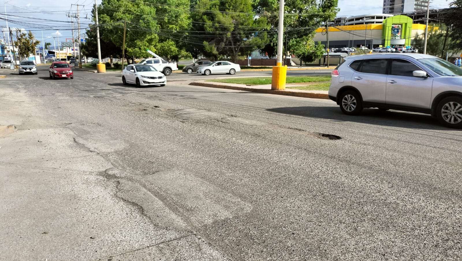 Denuncian abandono vial en calles del norte de Chihuahua