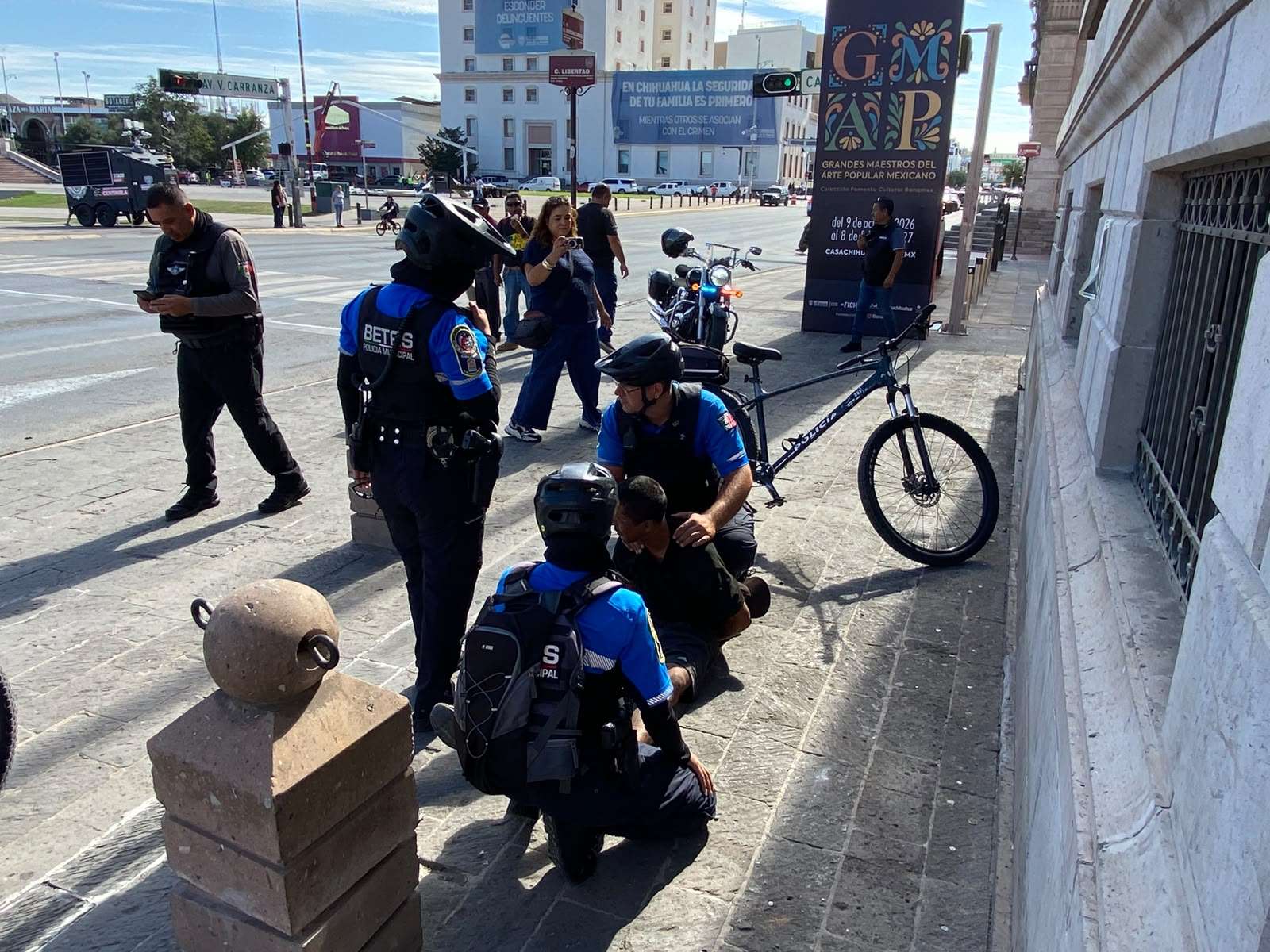 Detienen a uno por agredir a transeúntes en el Centro 