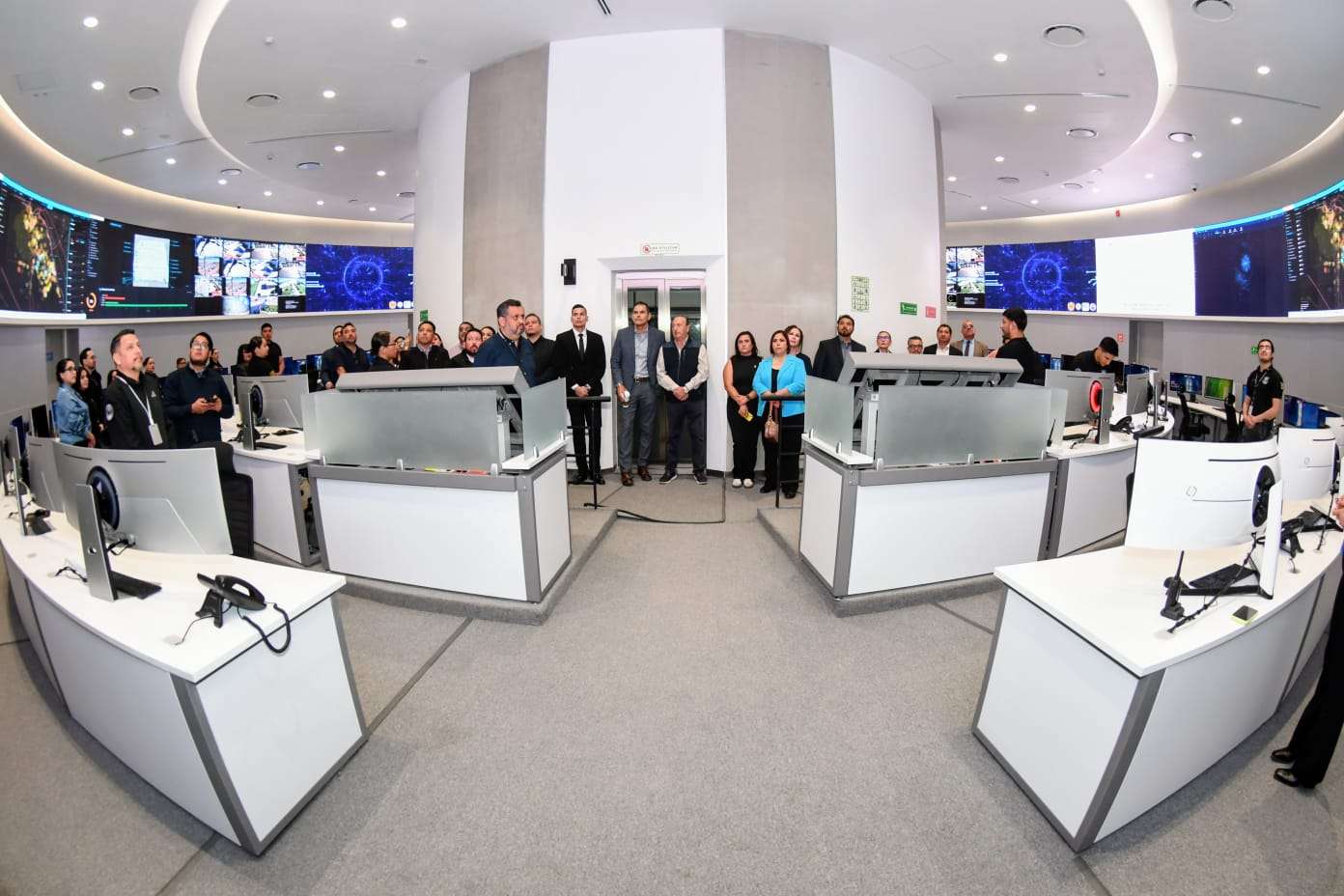 Sostienen reunión de colaboración FGR y hoteleros