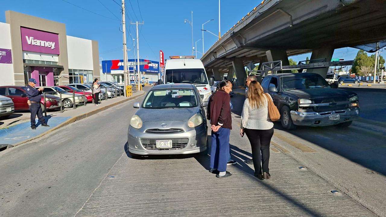 Arrollan a mujer en cruce peatonal de la Tecnológico