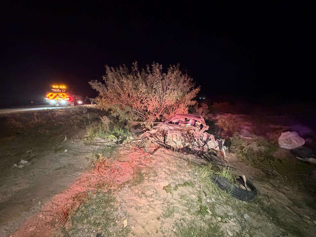 Queda conductor gravemente herido tras choque contra tráiler en carretera Juárez-Casas Grandes