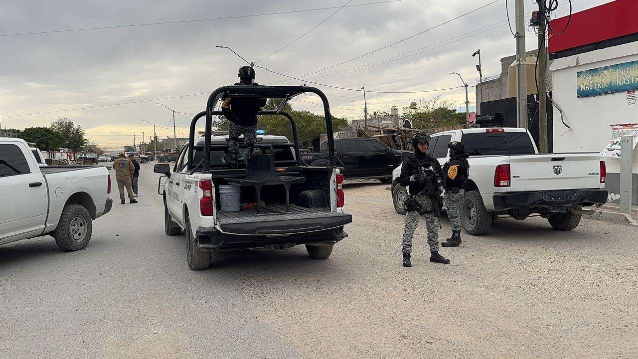 Localizan cadáver descompuesto dentro de maleta entre basura y escombro