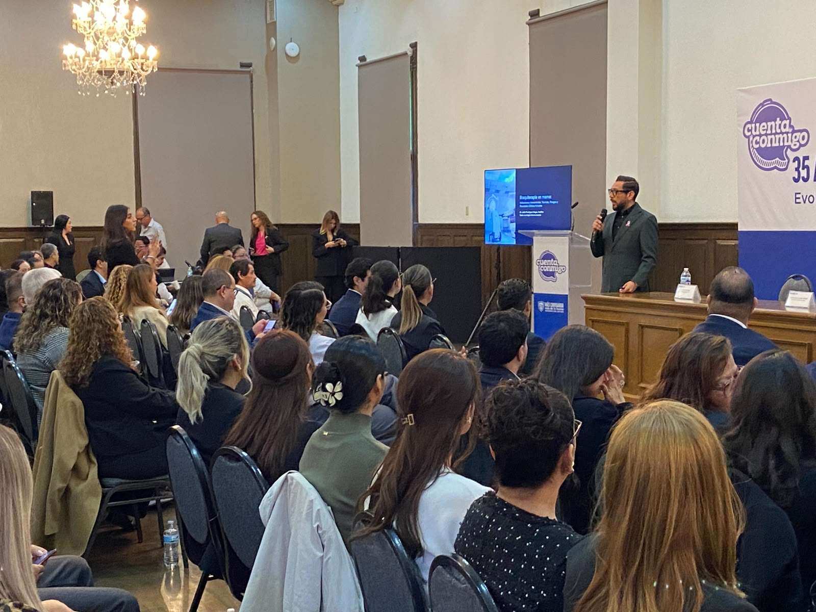 Celebra el Cecan 35 años con avances en atención oncológica