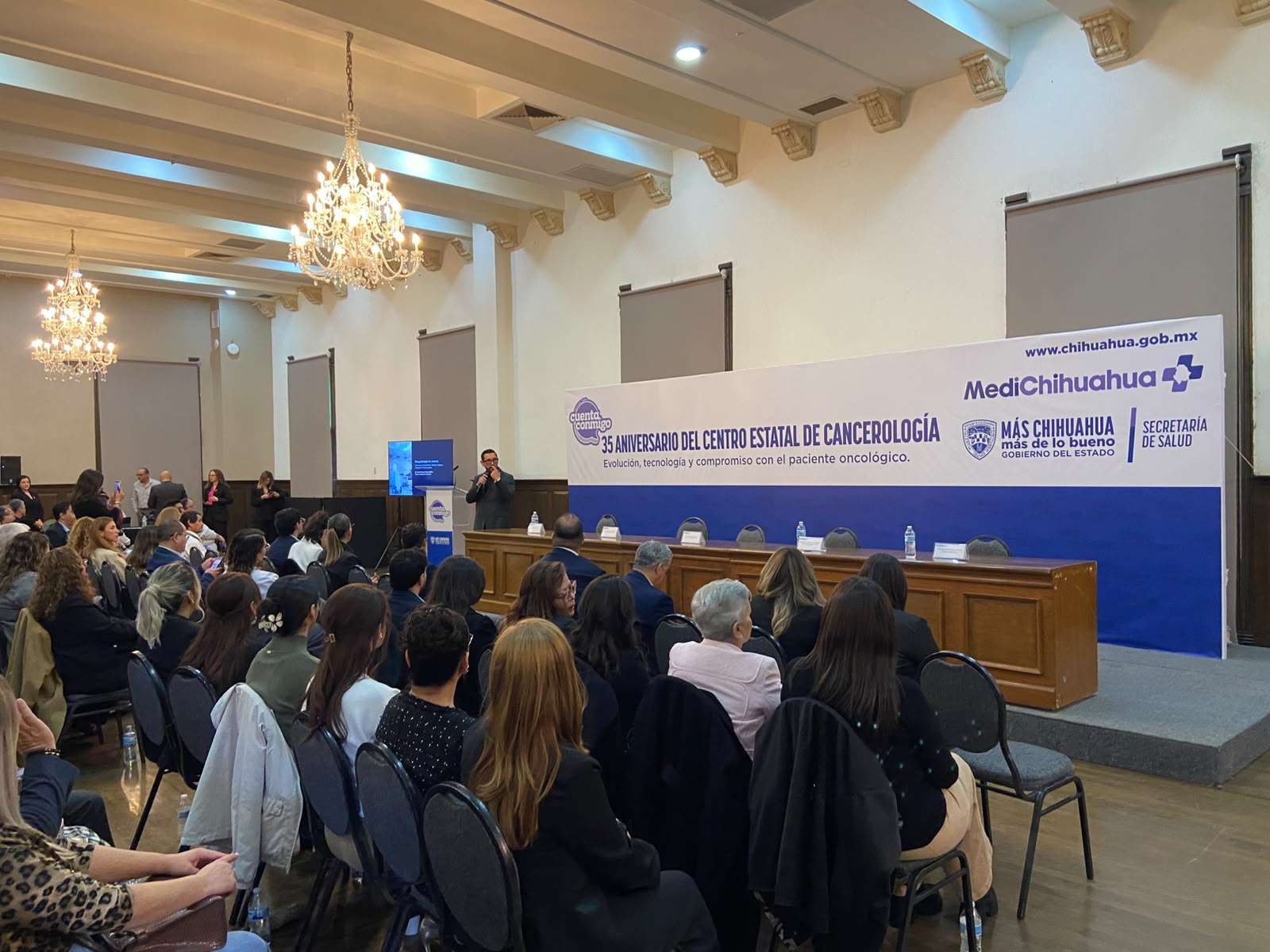 Celebra el Cecan 35 años con avances en atención oncológica
