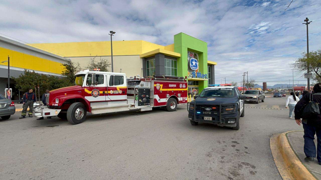 Evacuan Smart y Coppel de la Pacheco por fuga de gas 