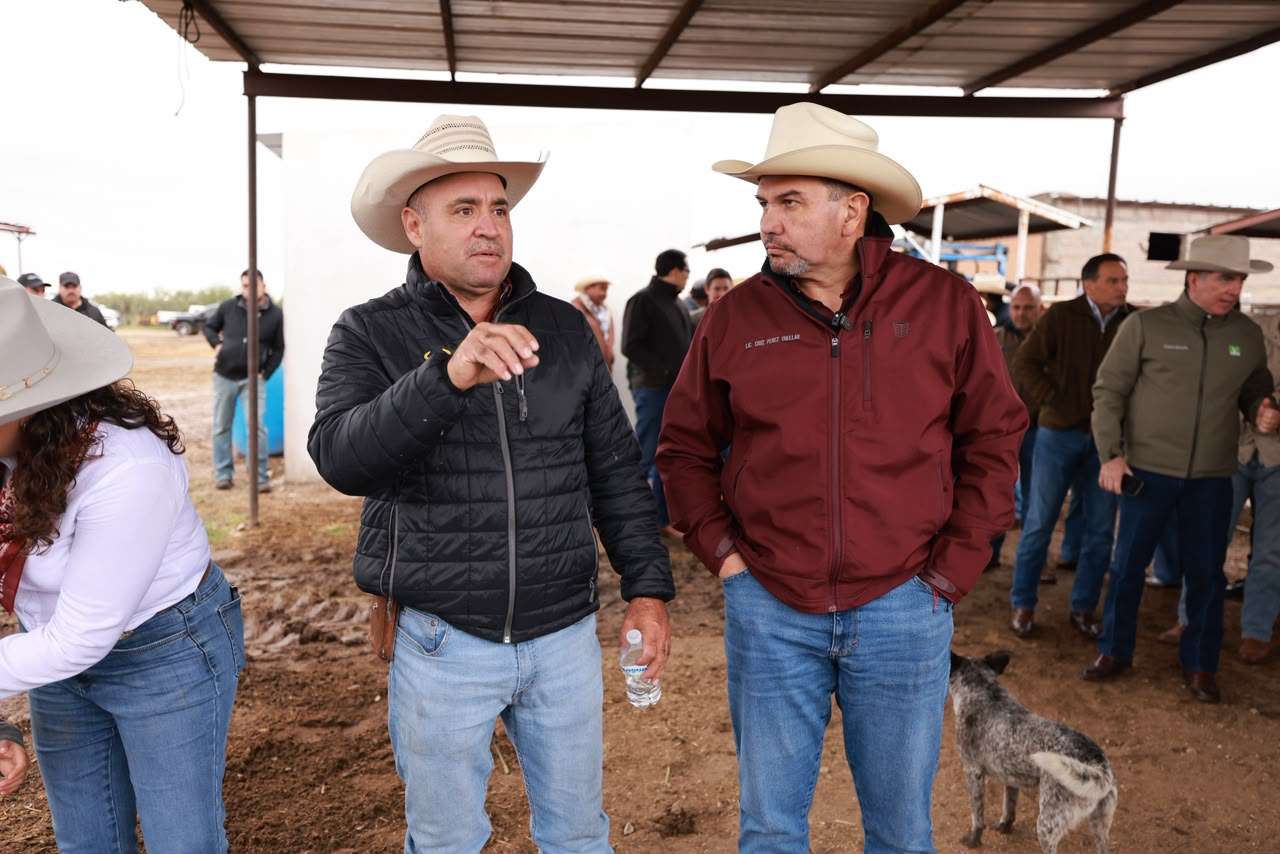 Recorre Cruz Pérez Cuéllar cuatro municipios y escucha demandas ciudadanas