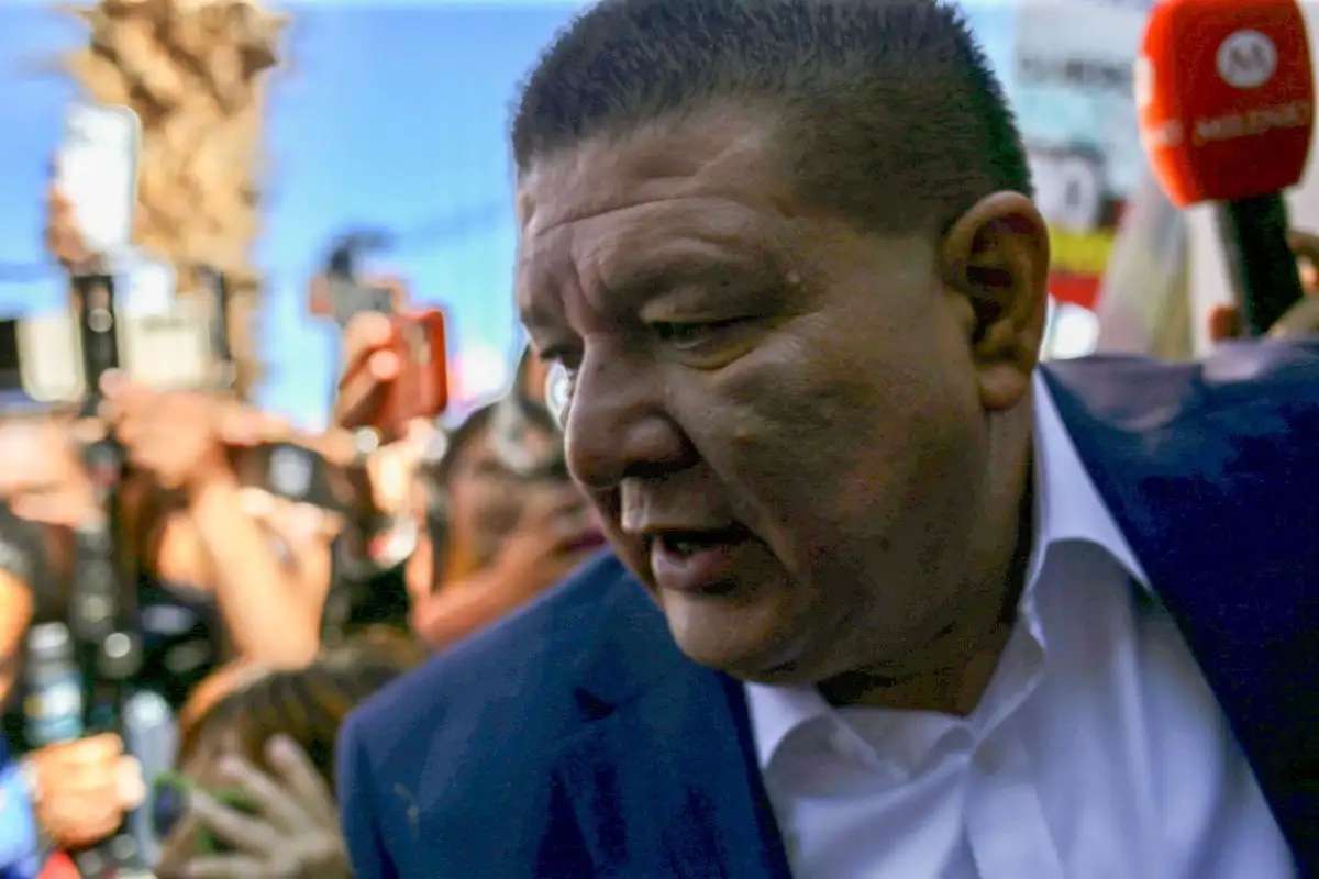 Cuestionan lealtades políticas luego de la detención de César Jáuregui