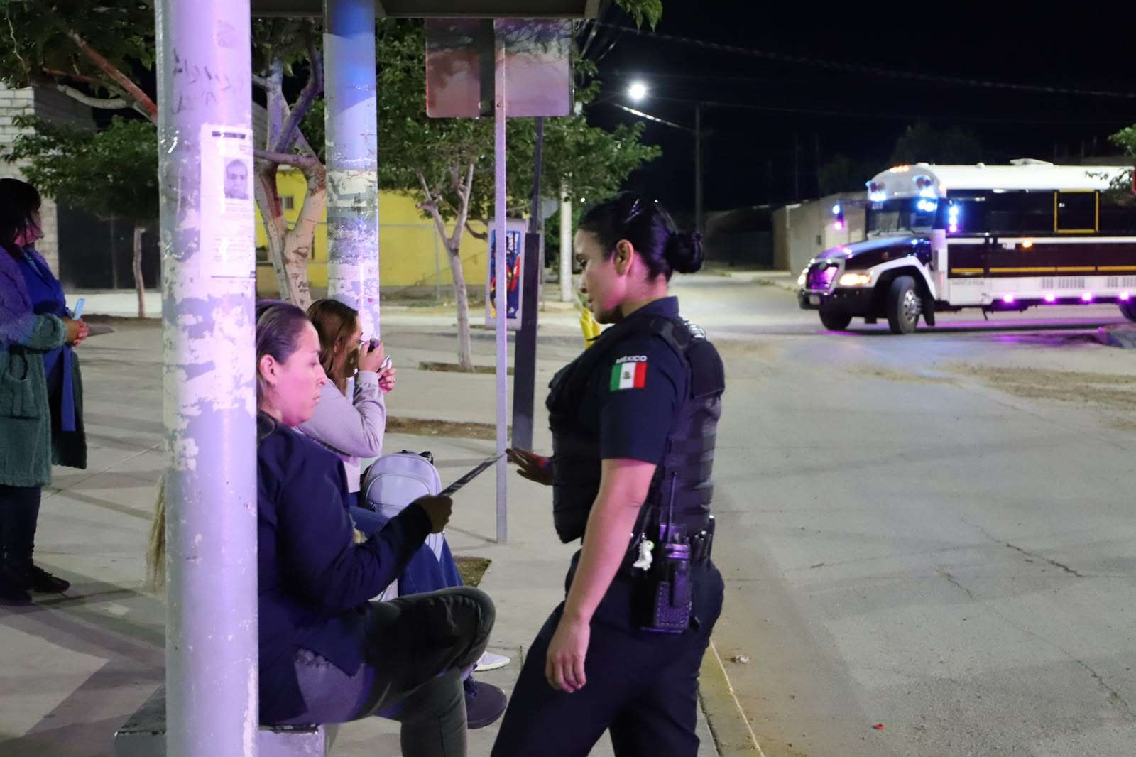 Refuerza Policía Municipal seguridad de trabajadoras manufactureras
