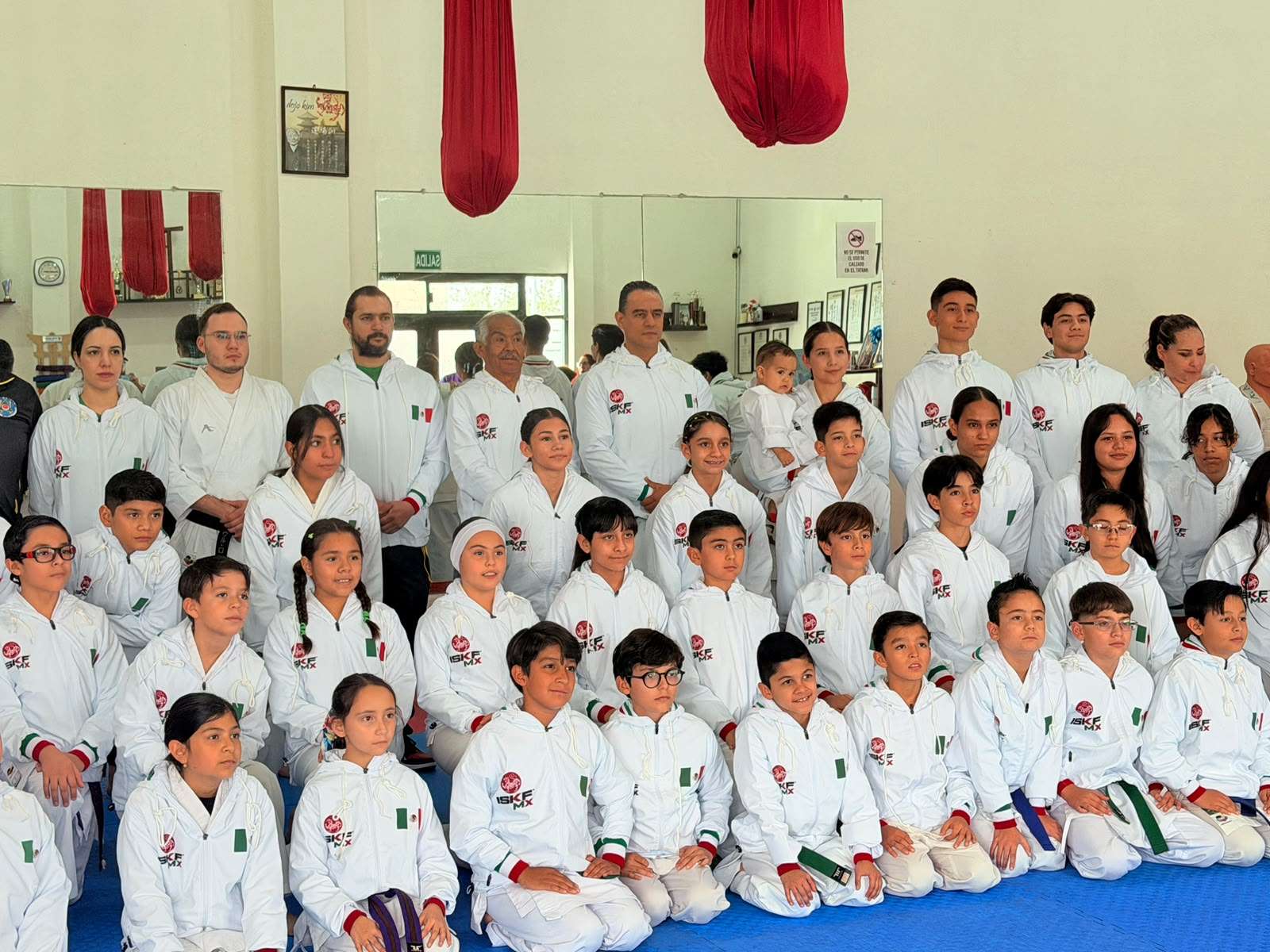 Representan más de 71 karatecas de Chihuahua a México en Mundial de Mérida