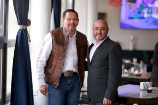 Cierran filas con Cruz fundadores de Morena en Parral rumbo a 2027 