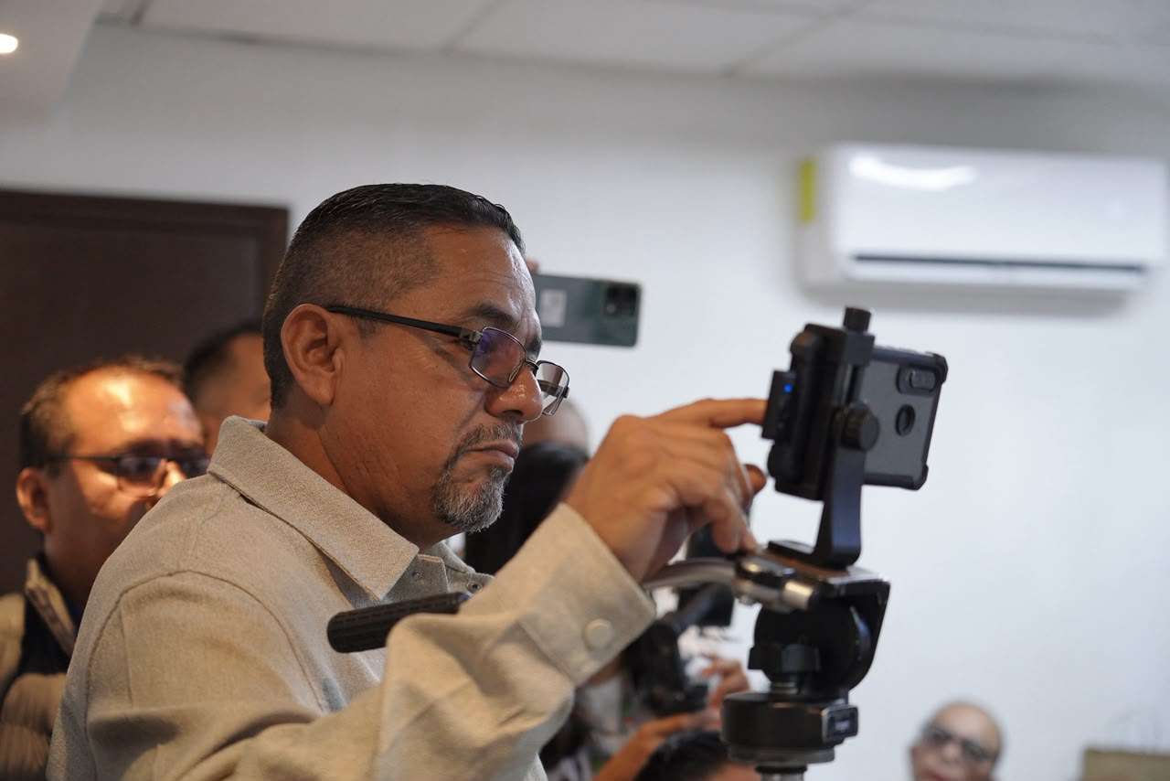 Inicia registro para pensiones del Bienestar en Juárez