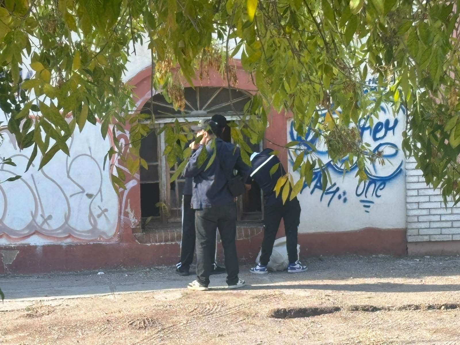 Realizan sesión fotográfica alumnos de Artes en el Centro histórico