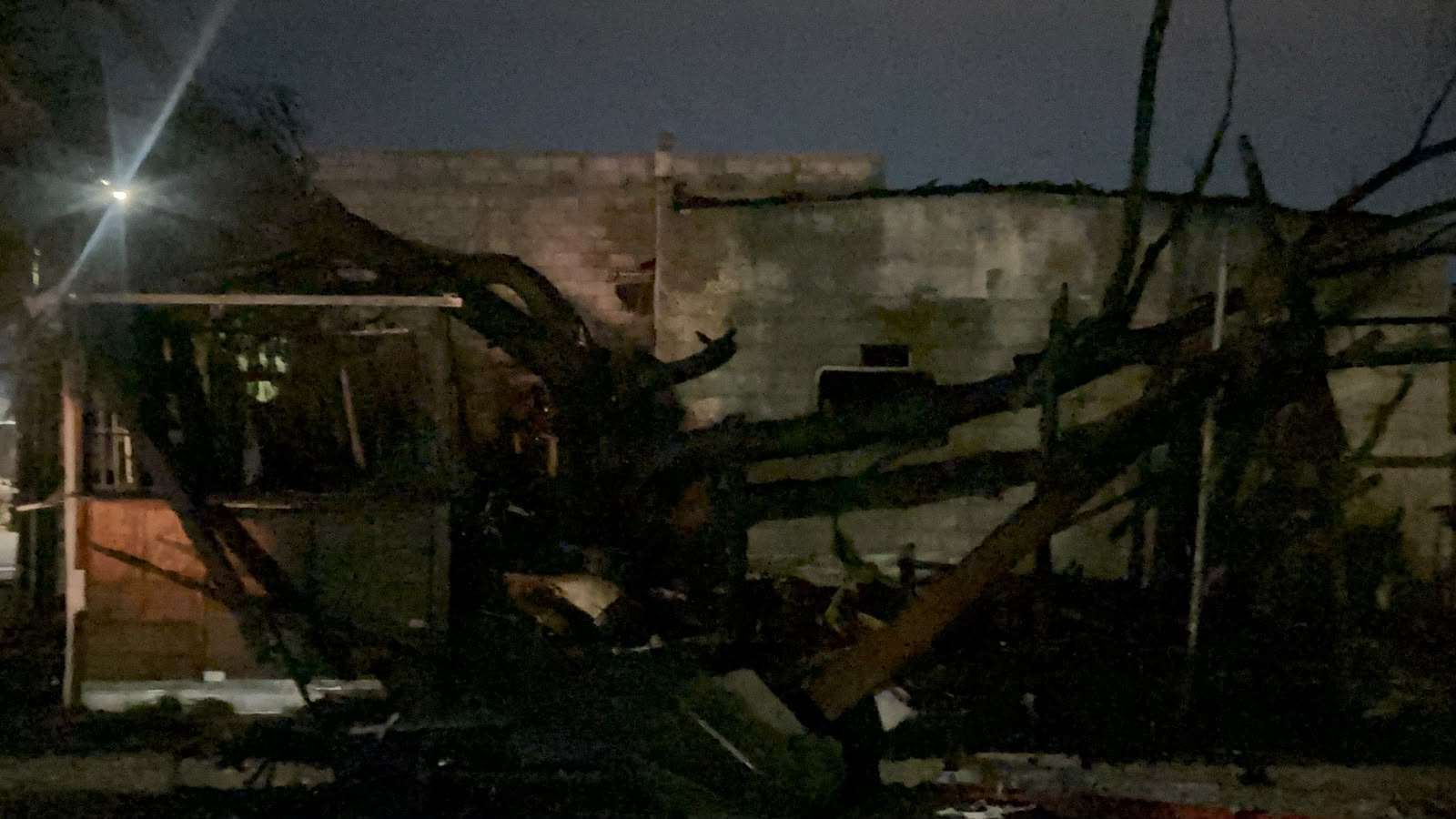 Consume incendio en Praderas del Sur