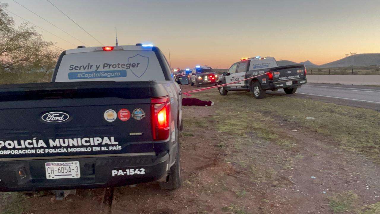Hallan cadáver con huellas de violencia en carretera a Cuauhtémoc 