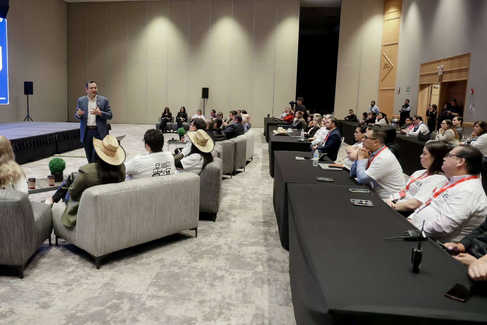 Expone Marco Bonilla estrategias gubernamentales para la atracción del turismo