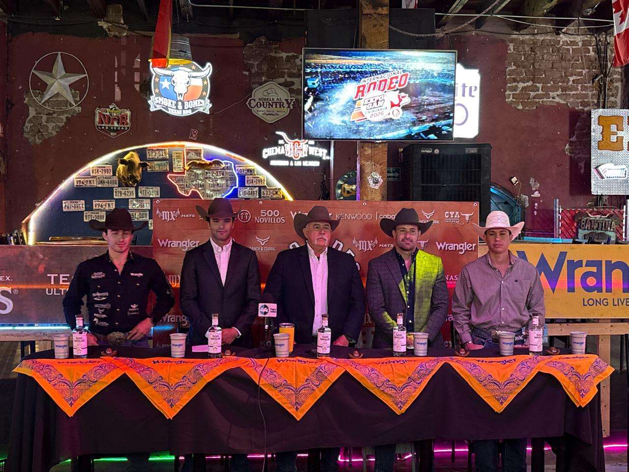 Alistan rodeo internacional para Expogan 2026