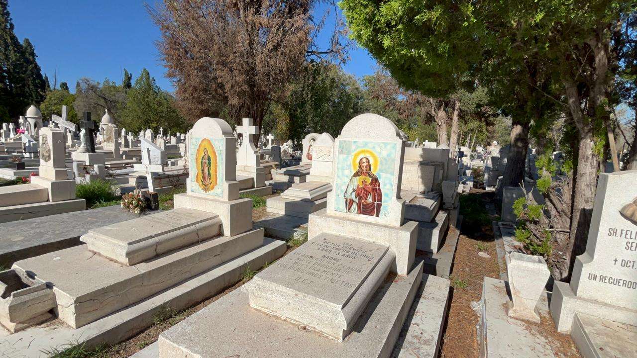 Resguarda el Panteón de Dolores memorias en piedra