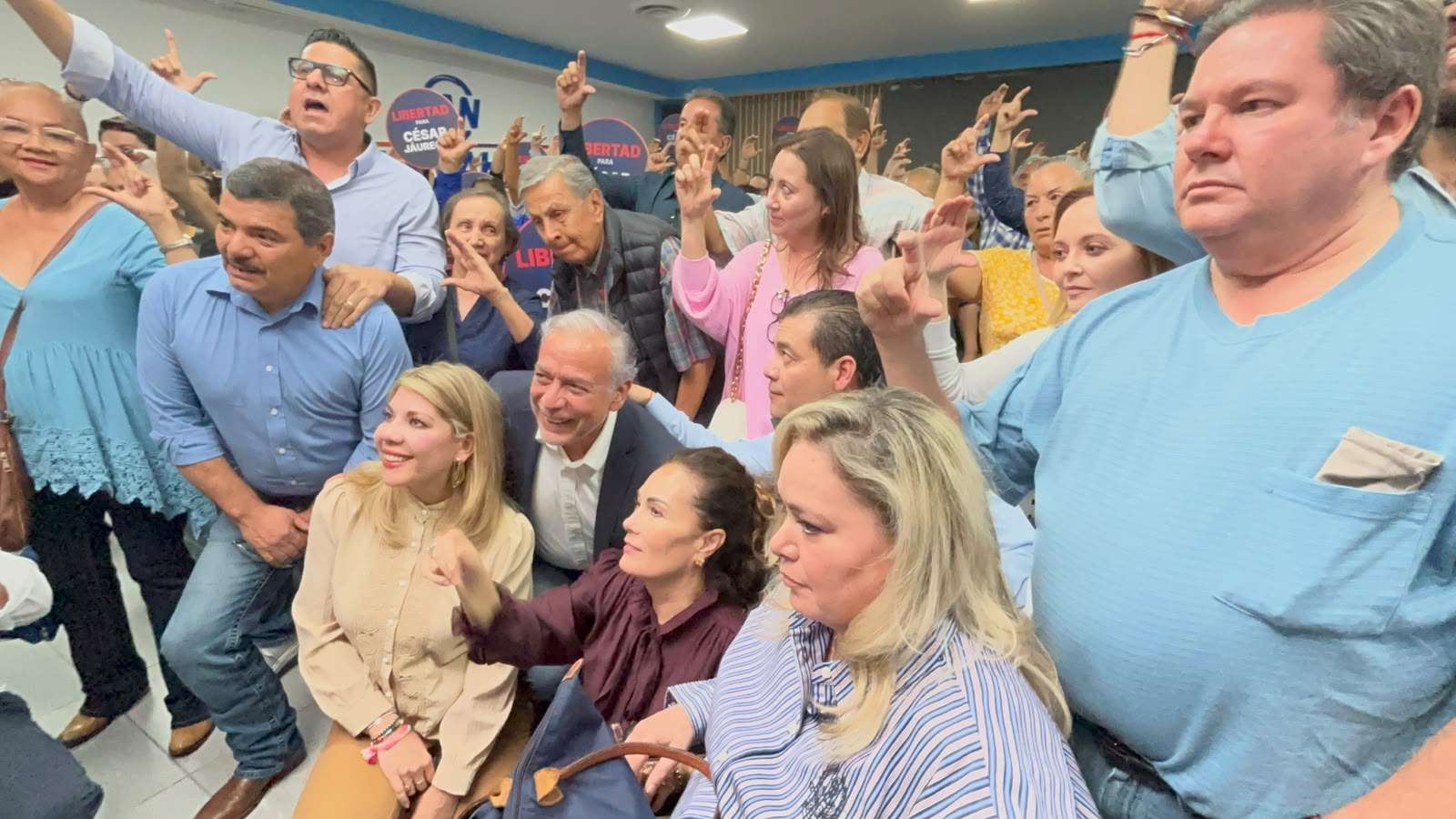 Piden que se aplique el debido proceso a caso de César Jáuregui