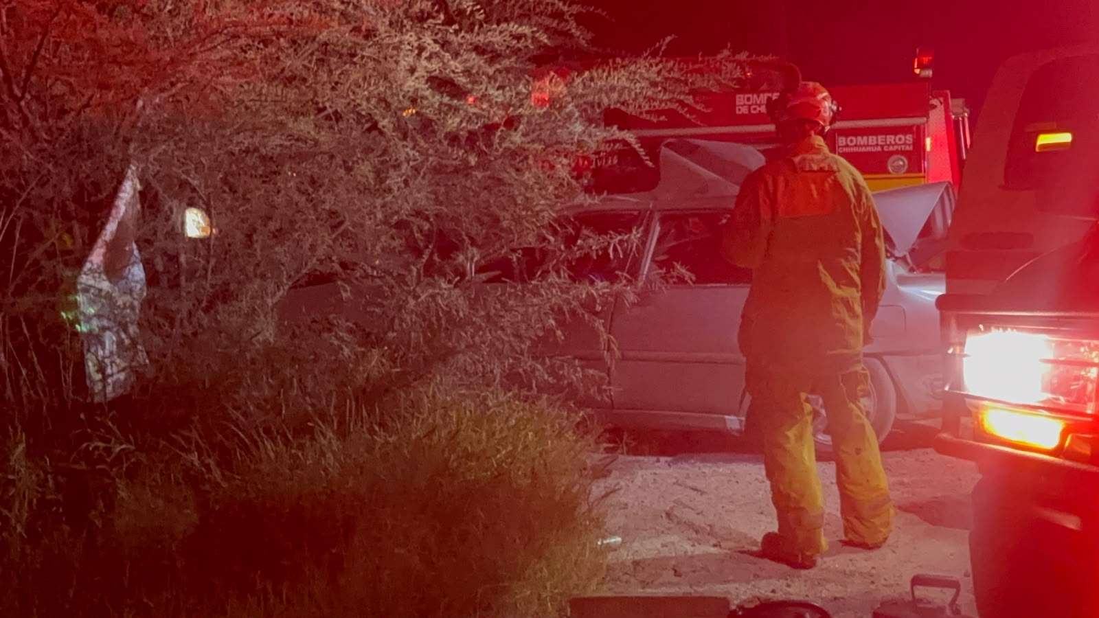 Cobra accidente vial 3 víctimas en carretera a Delicias