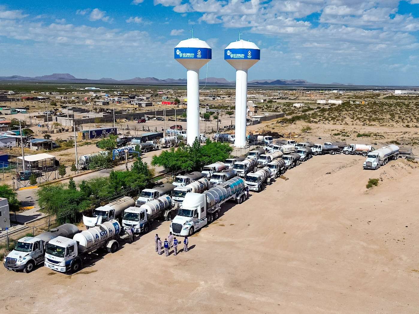 Entregan más de 187 millones de litros de agua a familias de Los Kilómetros