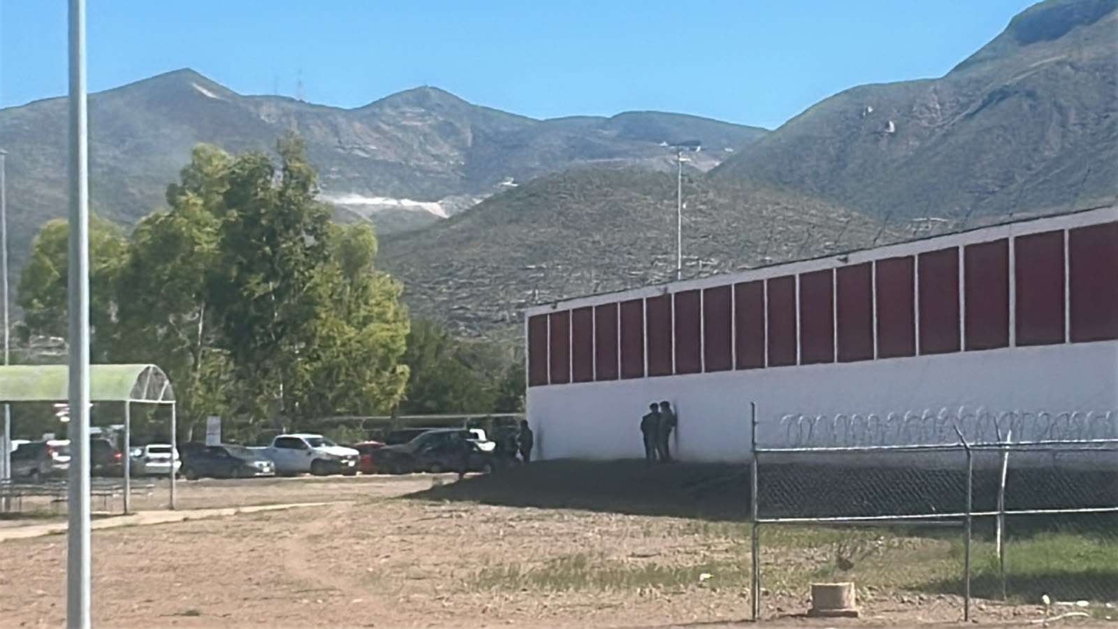 Despliegan operativo de revisión en Cereso de Aquiles Serdán 