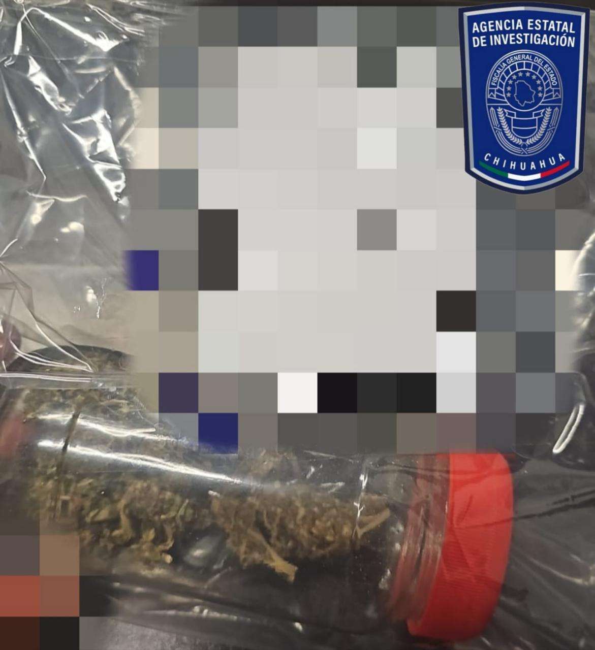 Detiene AEI a menor de edad con drogas y pick up sin matrículas en Parral