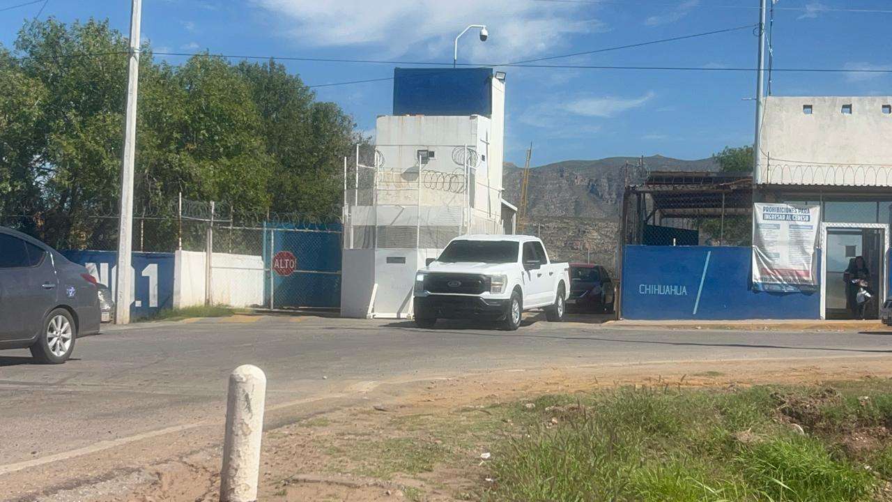 Despliegan operativo de revisión en Cereso de Aquiles Serdán 