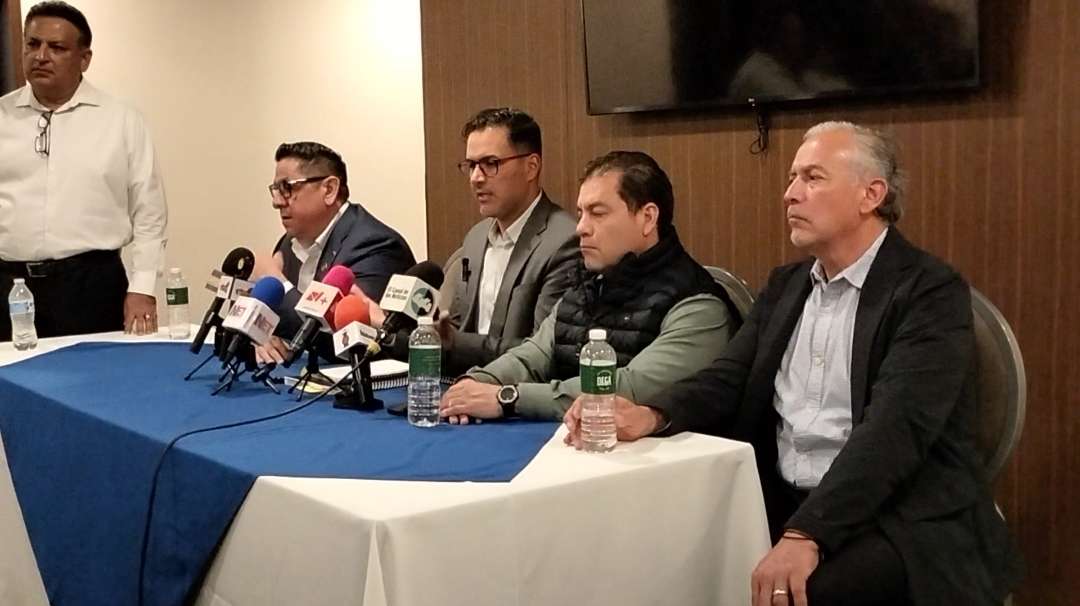 Proceso contra Jáuregui queda en manos de nuevo juzgador