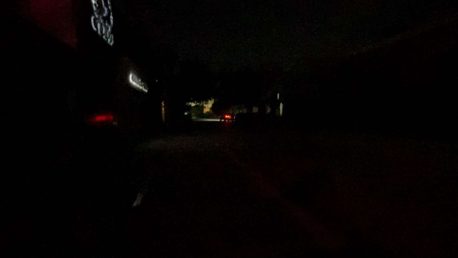 Fallan luminarias en calle del Santuario y avenida Zarco
