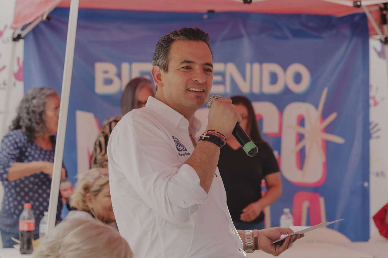 Reciben vecinos de Juárez a Marco Bonilla para exponerle las necesidades de la zona