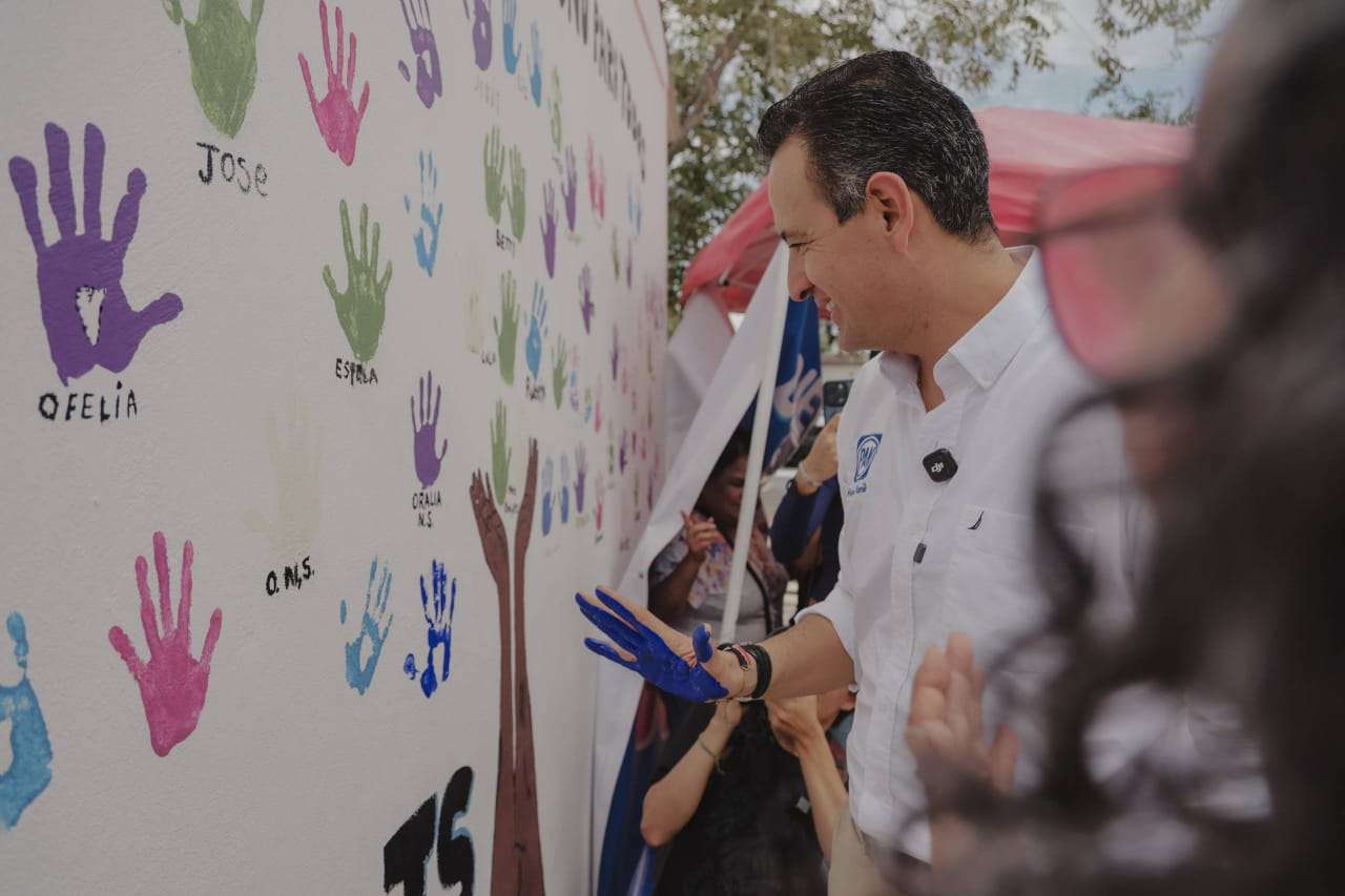 Reciben vecinos de Juárez a Marco Bonilla para exponerle las necesidades de la zona