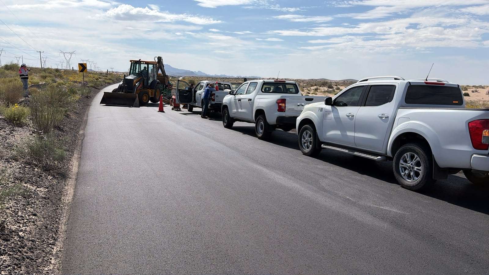 Reabren circulación en la carretera a Juárez en revisión de carpeta asfáltica
