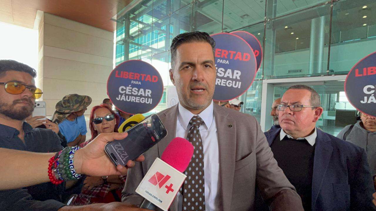 Investigación confirma presencia de Sedena en El Pinal: defensa de Jáuregui 