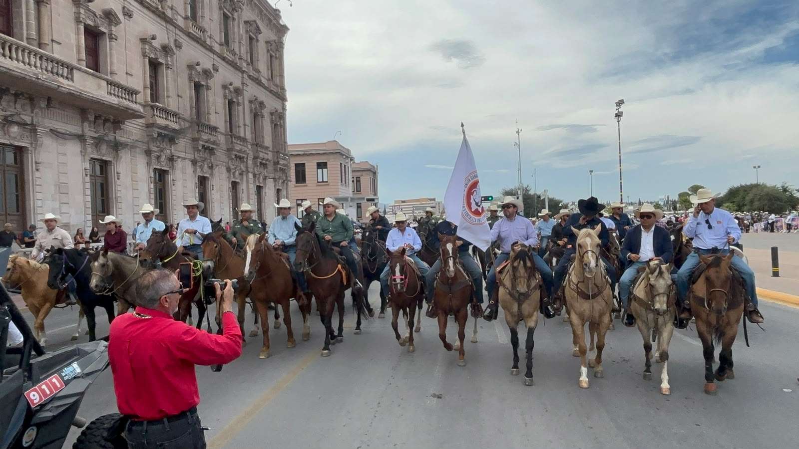 Arranca cabalgata de Expogan 2026