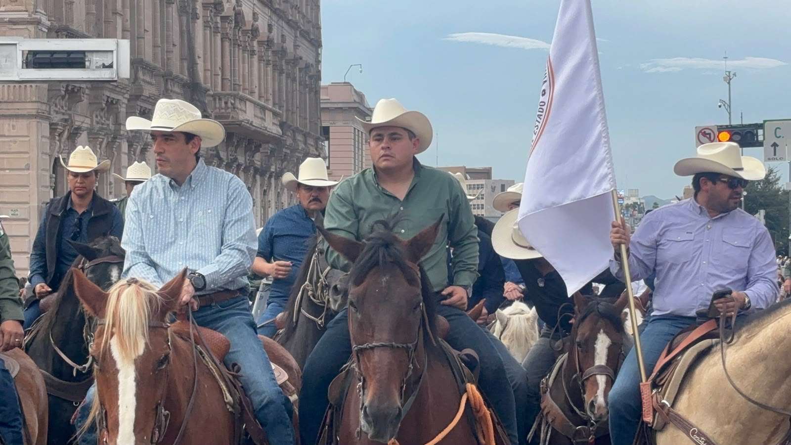 Arranca cabalgata de Expogan 2026
