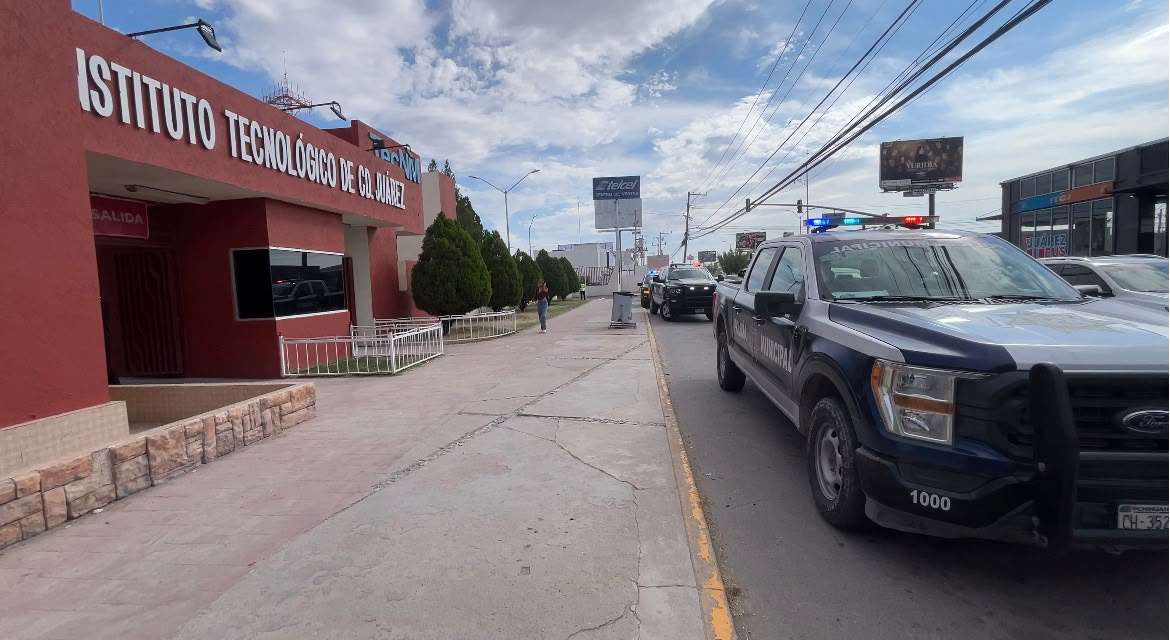 Muere profesor del Tecnológico de Juárez tras desvanecerse en el plantel
