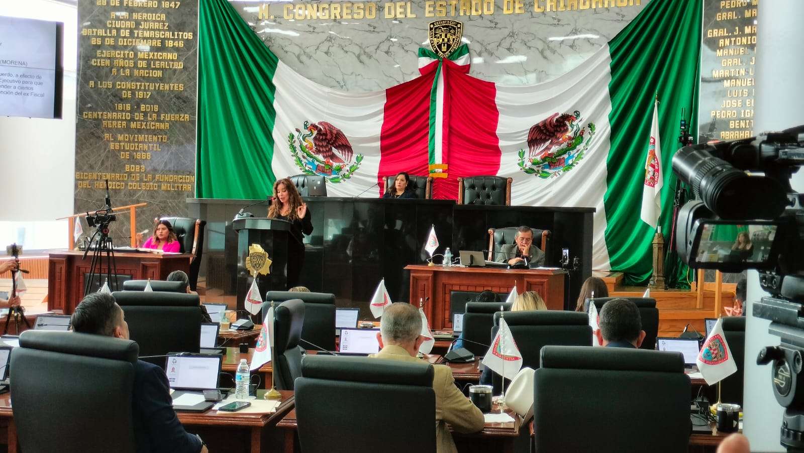 Pide Morena que Maru Campos comparezca por caso Jáuregui