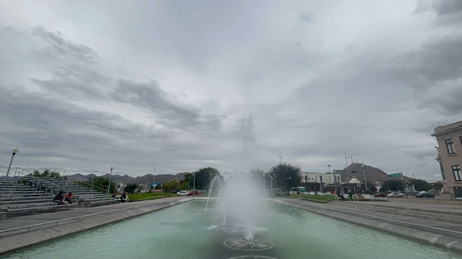 Alcanza temperatura 28°C, la capital con probabilidad de lluvia