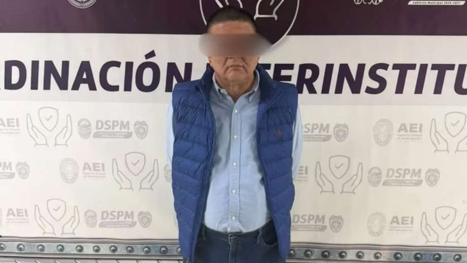 Jáuregui es vinculado por ejercicio ilegal del servicio público: FGE 