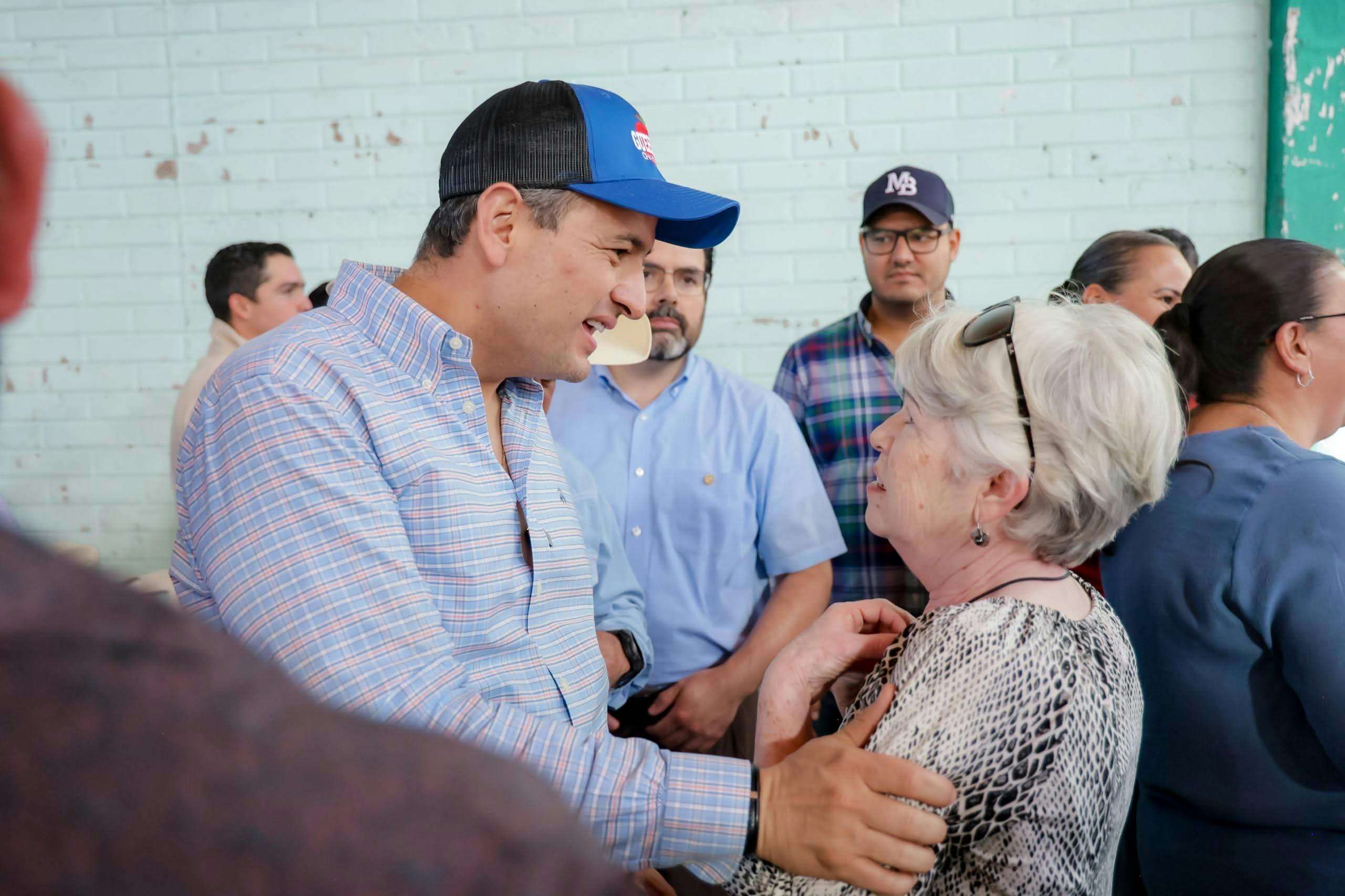 Escucha Marco Bonilla a más de mil 200 habitantes de Guerrero