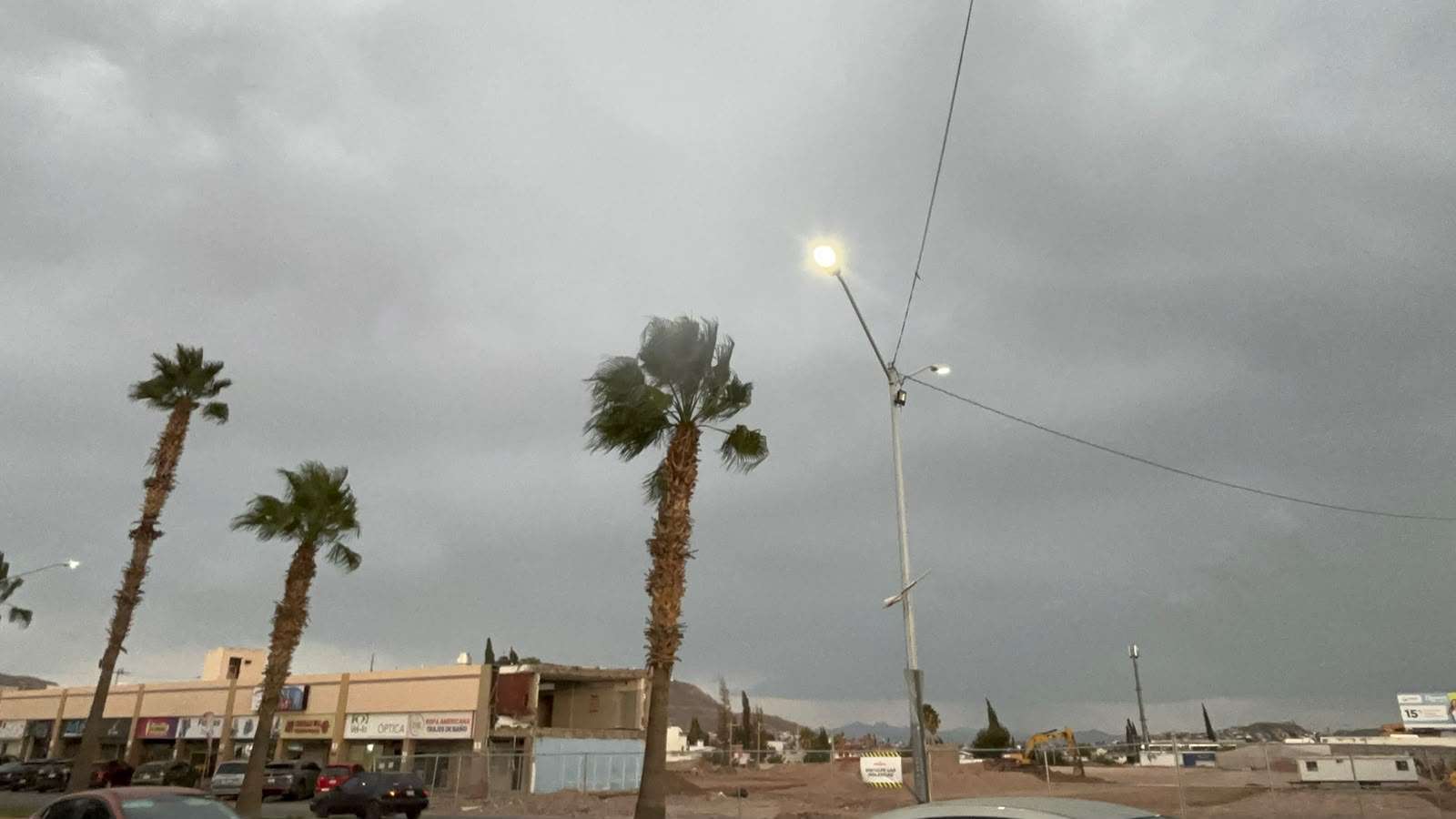 Cae lluvia moderada en varios sectores de la ciudad 
