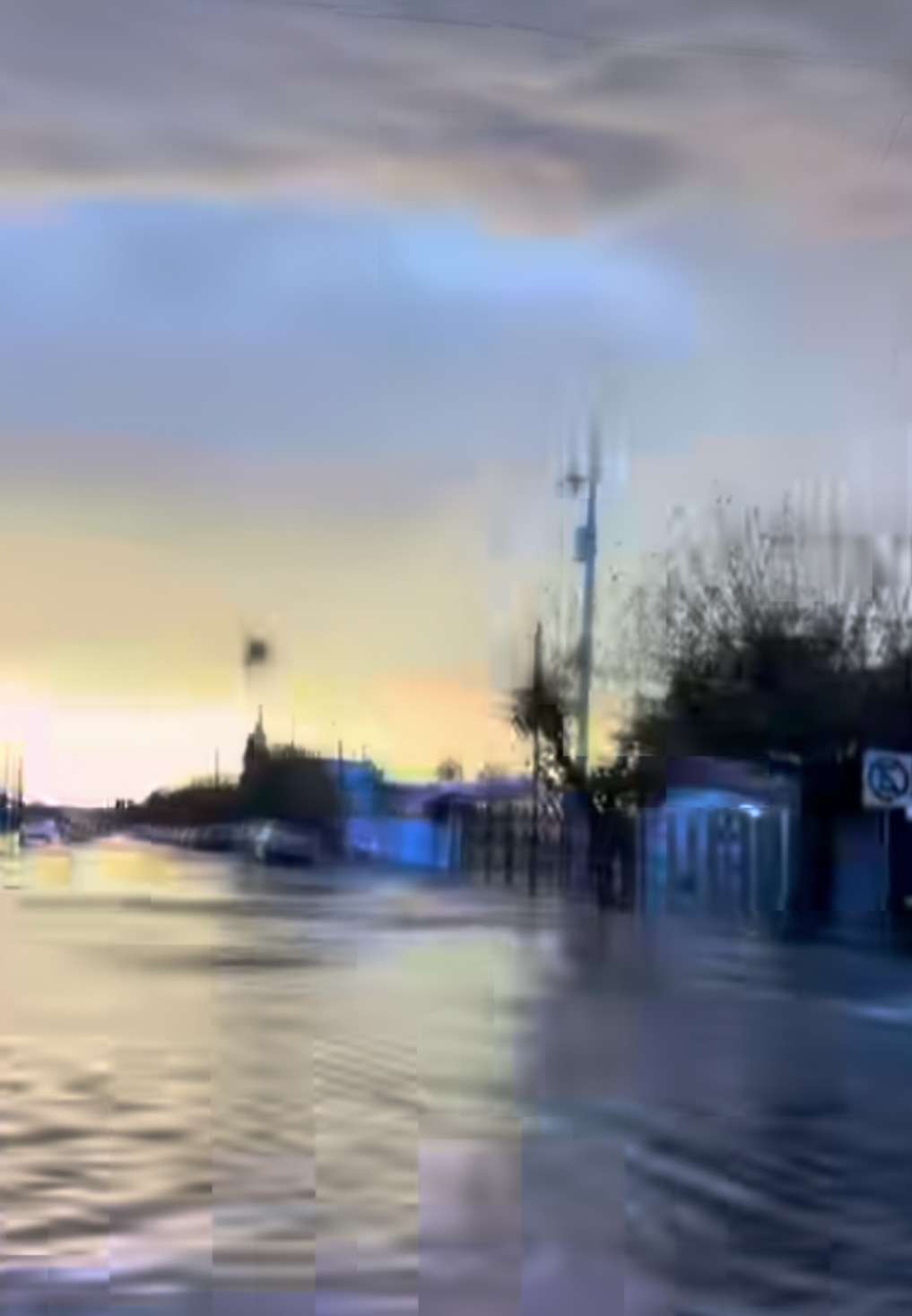 Granizo y fuertes lluvias azotan Ciudad Juárez