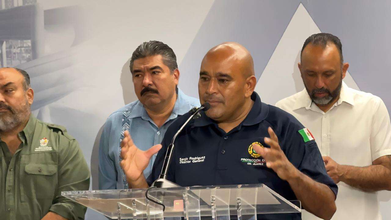 Recupera Juárez vialidades tras las lluvias; Insurgentes sigue bajo el agua