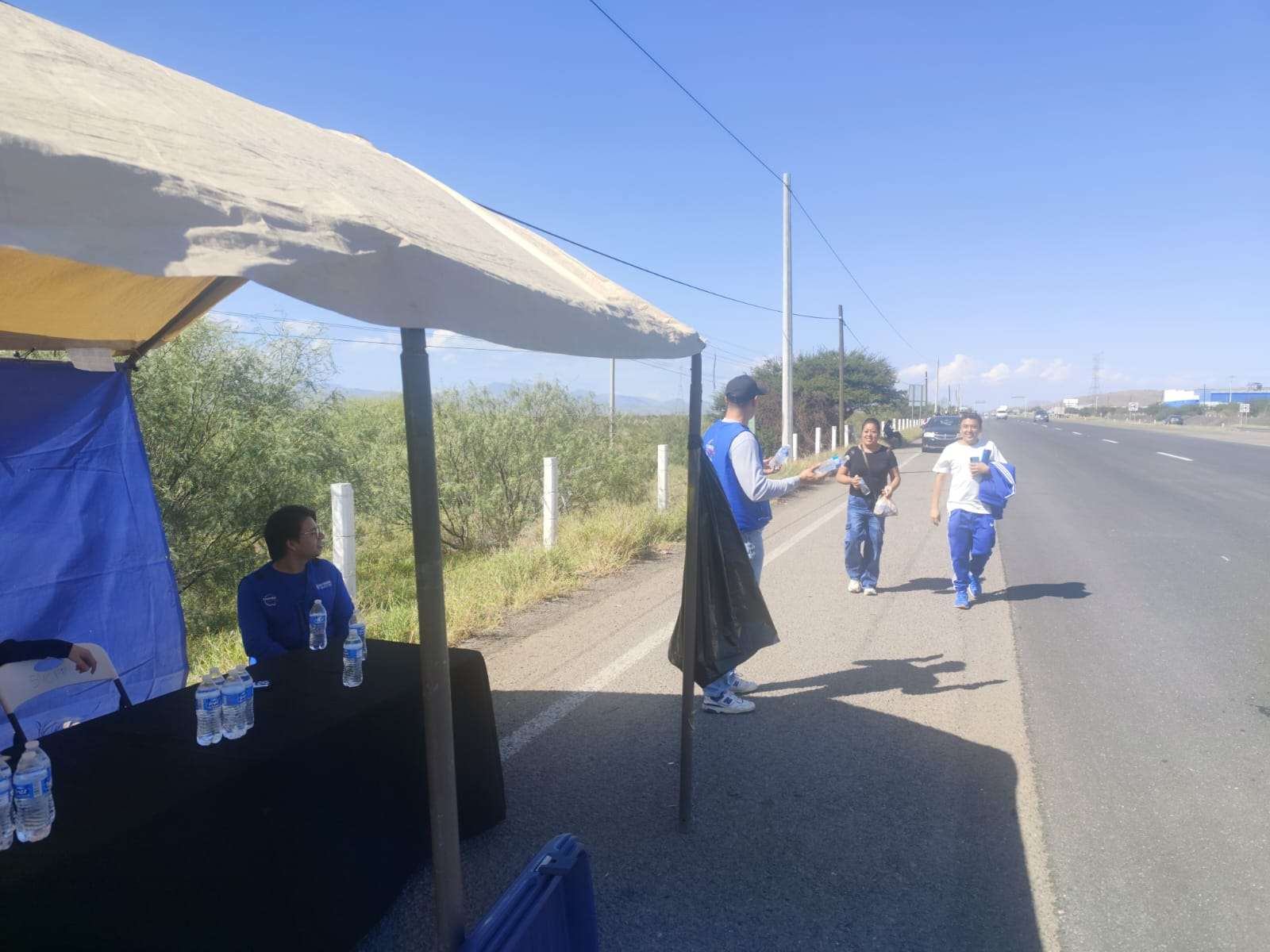 Apoyan a peregrinos rumbo a San Judas Tadeo