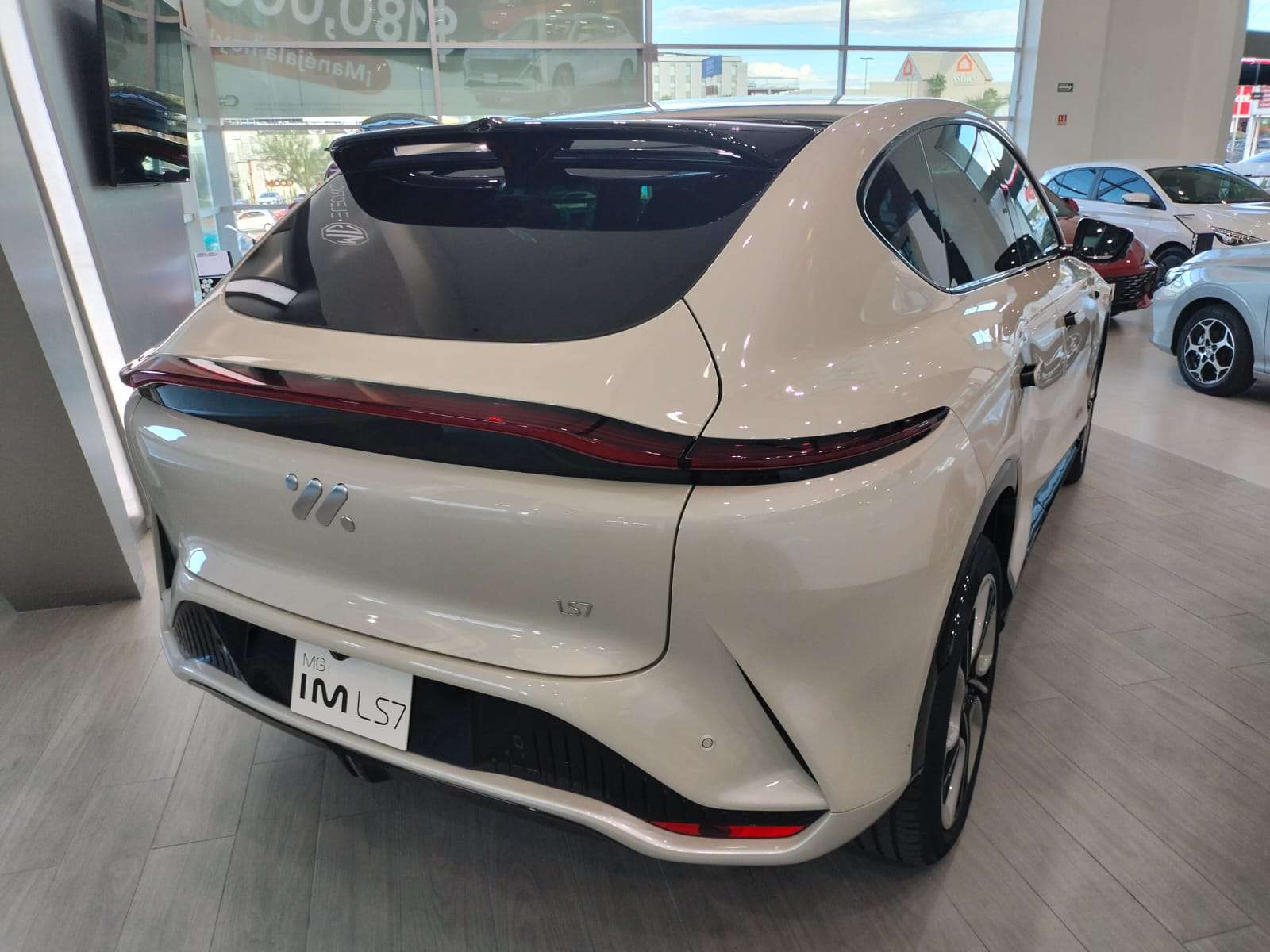 Aumenta 6.8% el crédito para comprar vehículos en México