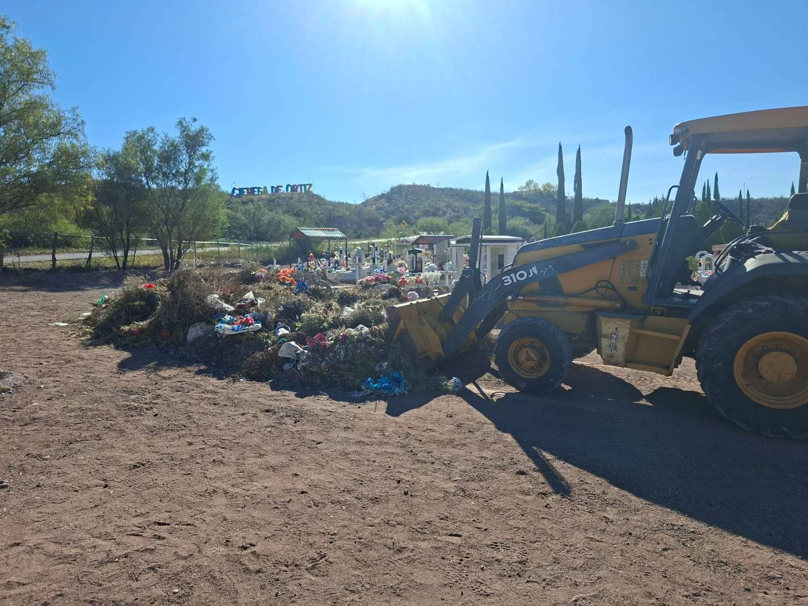 Realizan limpieza de 18 panteones de la zona rural