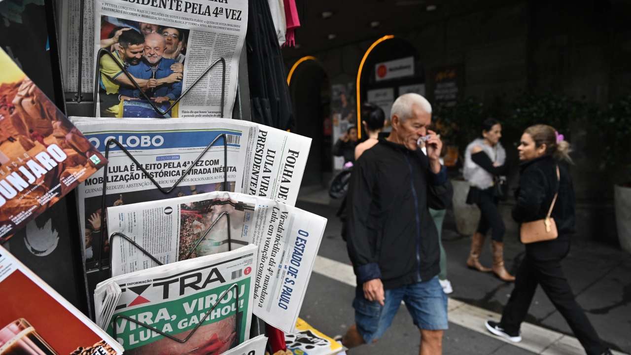 Se desploma Bolsa de Brasil tras reelección de Lula 