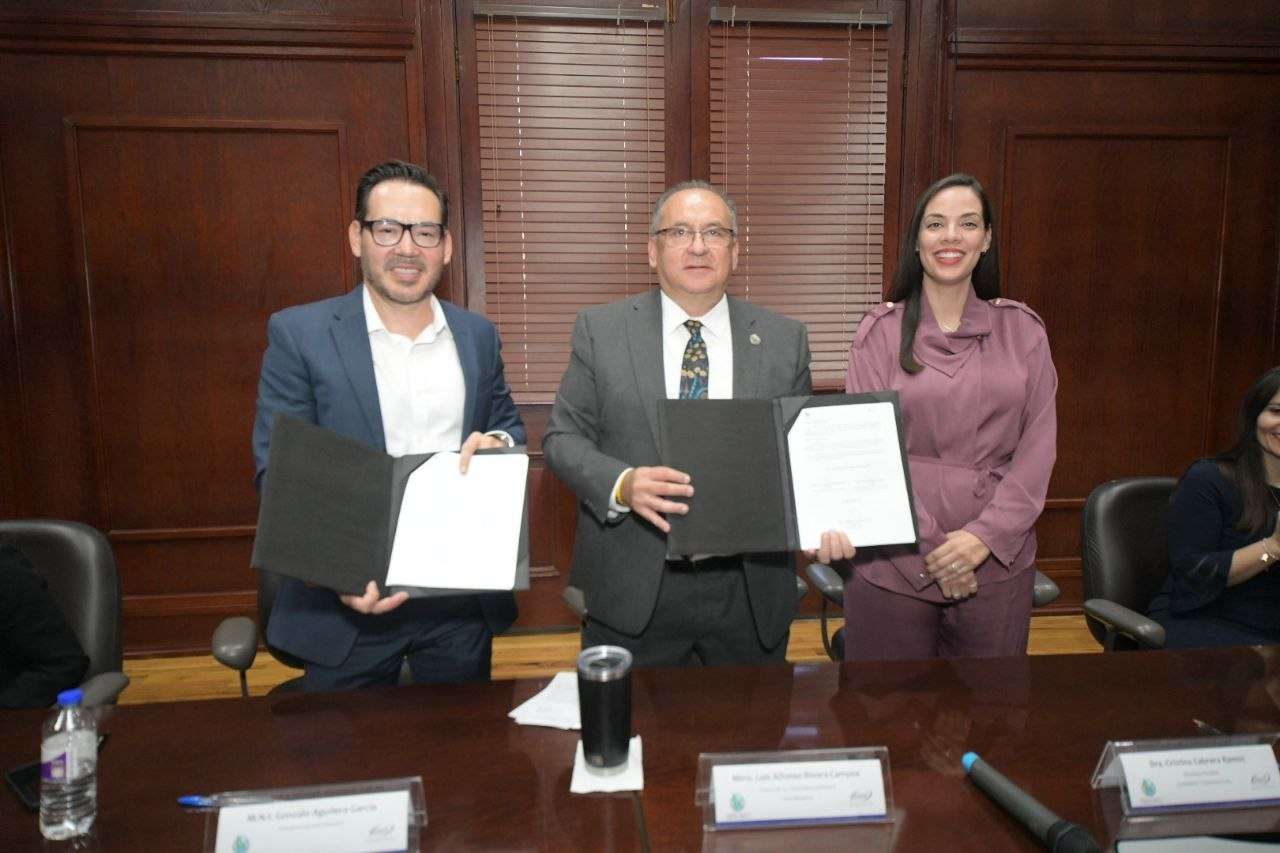 Buscan Uach e Imef formar líderes financieros